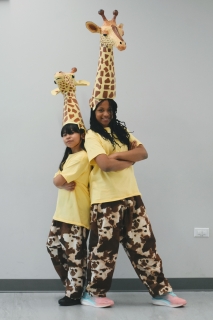 Ensemble (Giraffes)