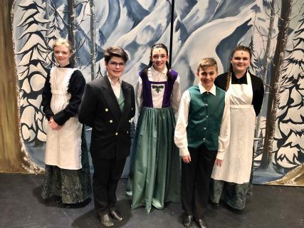 Castle Staff Frozen JR costume rental